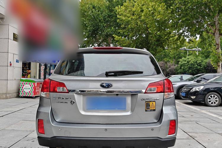 Used Subaru Outback 2010 2.5i Luxury Edition