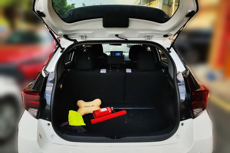 Used Toyota YARiS L Zhi Xuan 2022 1.5L CVT Leading PLUS Edition Trunk