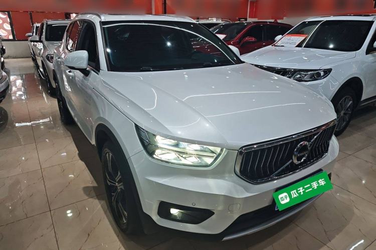 Used Volvo XC40 2020 T4 Four-Wheel Drive Smart Luxury Edition Exterior 2