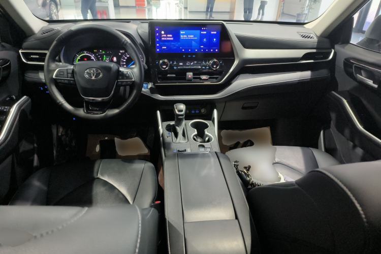 Used Toyota Highlander 2022 Dual-Engine 2.5L Four-Wheel Drive Prestige Version 7 Seats
