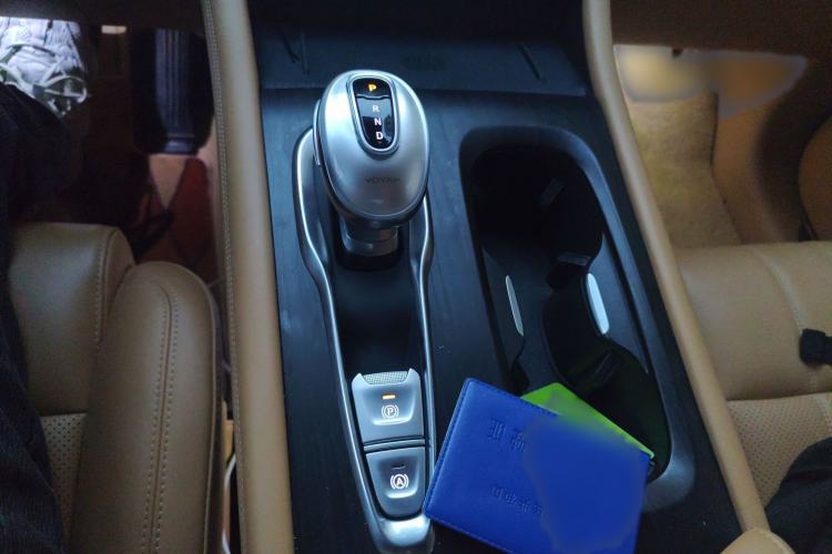Used VOYAH Dream 2022 Low-Carbon Edition Plus Intelligent Driving Package Gear Lever