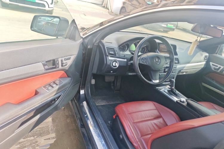 Used Mercedes-Benz E-Class 2010 E 260 CGI Coupe