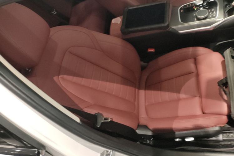 Used BMW 3 Series 2021 Second Facelift 325i M Sport Night Edition Package
