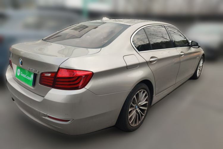Used BMW 5 Series 2014 525Li Luxury Design Package
