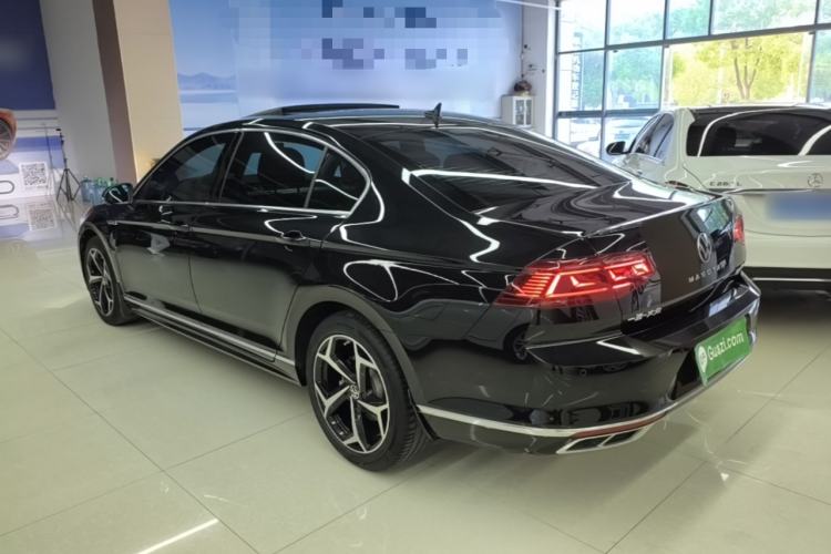 Used Volkswagen Magotan 2023 2 Million Units Commemorative Edition 330TSI DSG Luxury Version Exterior 2