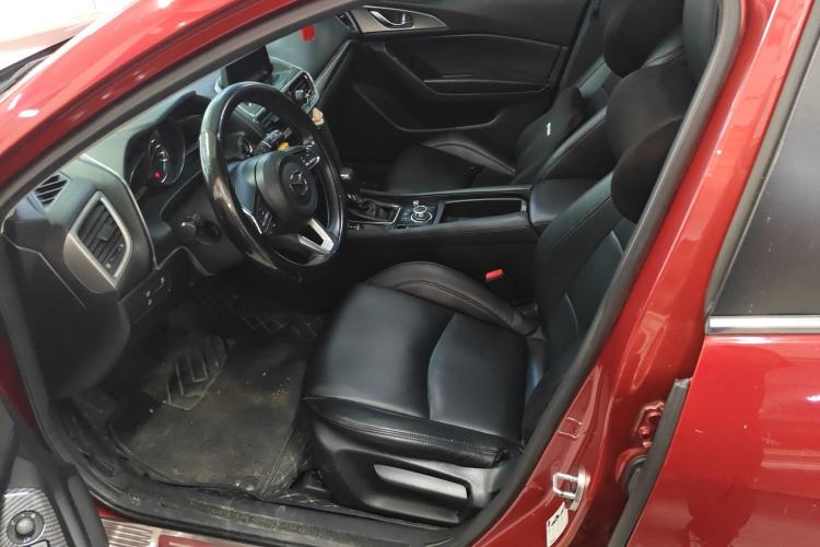 Used Mazda 3 Axela 2017 Sedan 1.5L Automatic Luxury Model Emission Standard China V Left Front Seat