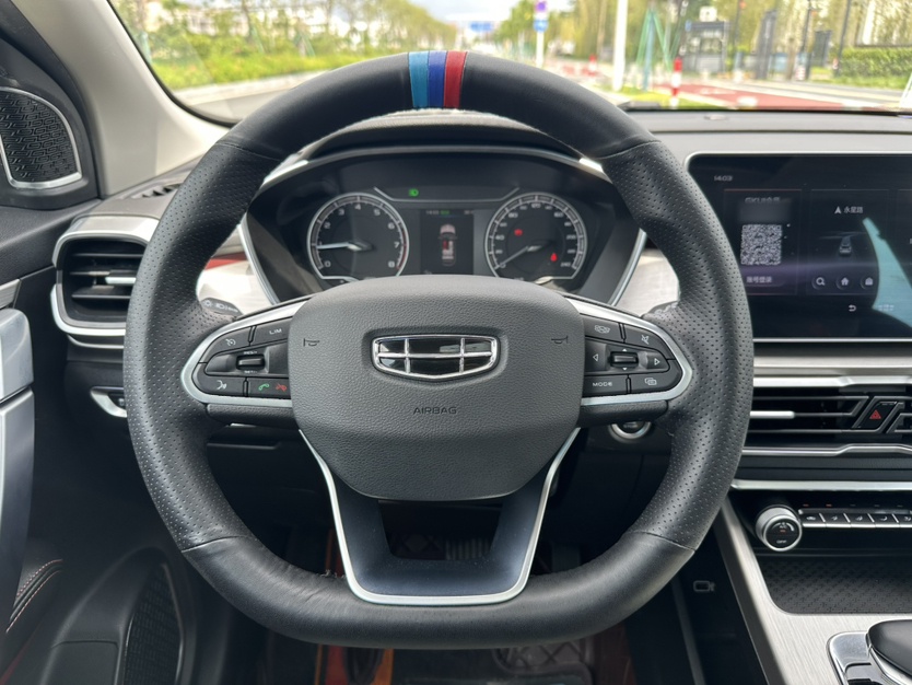 Geely Auto Coolray 2021 1.4T DCT Diamond Edition — снимка 15
