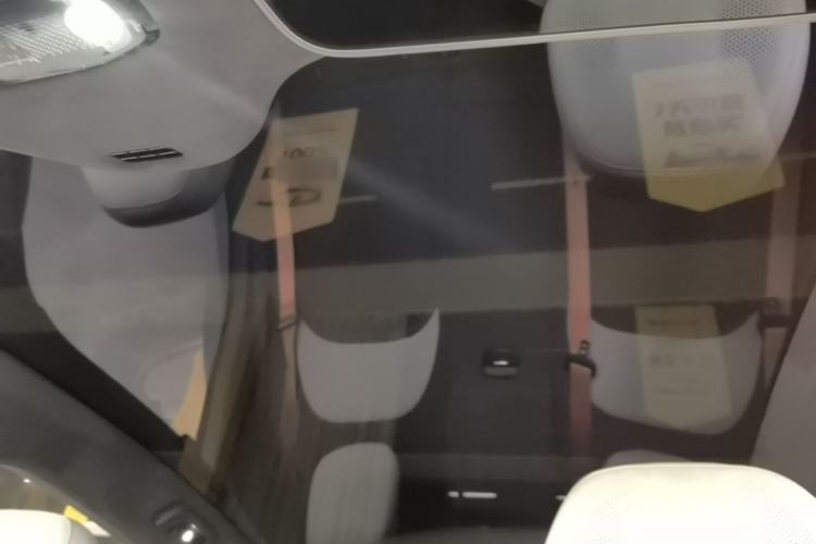 Used Geely Galaxy E8 2025 620 km All-Wheel Drive Starship LiDAR-Enabled Intelligent Driving Version Headliner