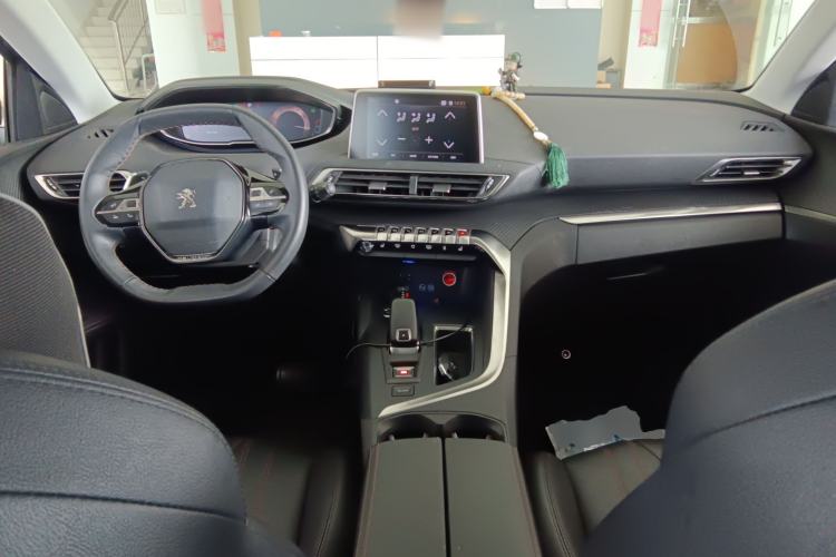 Used Peugeot 4008 2018 350THP Elite Edition Center Console