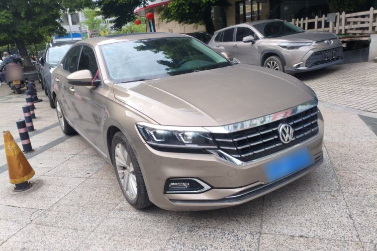 Used Volkswagen Passat 2019 330TSI Elite Edition China VI Exterior 1