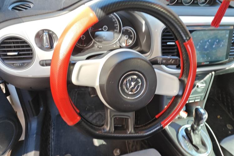 Used Volkswagen Beetle 2013 1.4 TSI Comfort Model