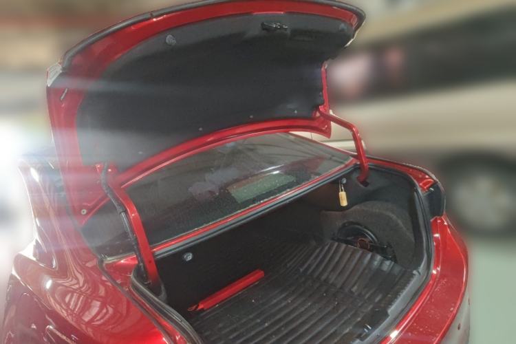 Used Mazda Atenza 2015 2.5L Blue Sky Sport Edition Trunk