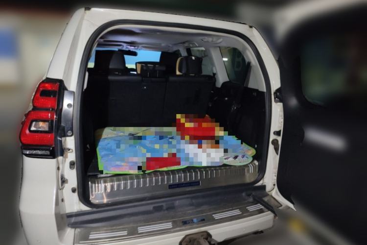 Used Toyota Prado 2018 3.5L Automatic TX-L with Rear-Mounted Spare Tire
