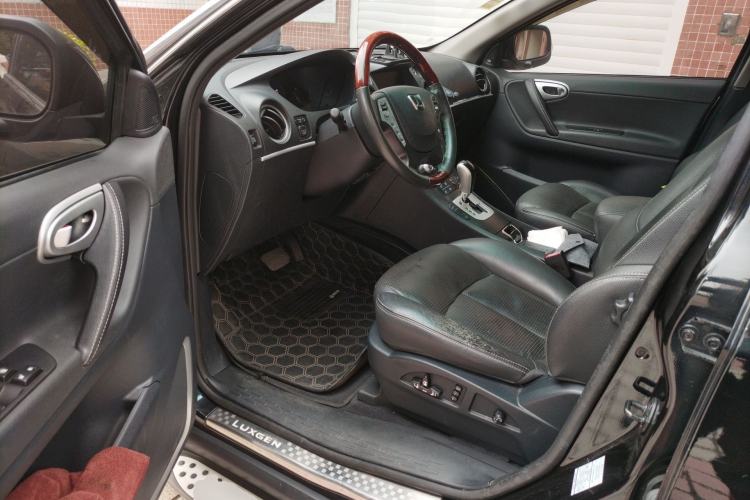 Used Luxgen Great 7 SUV 2012 Limited-Edition Sharp Model 2.2T Two-Wheel Drive Smart Version
