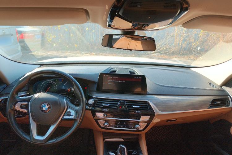 Used BMW 6 Series GT 2018 630i Luxury Design Package