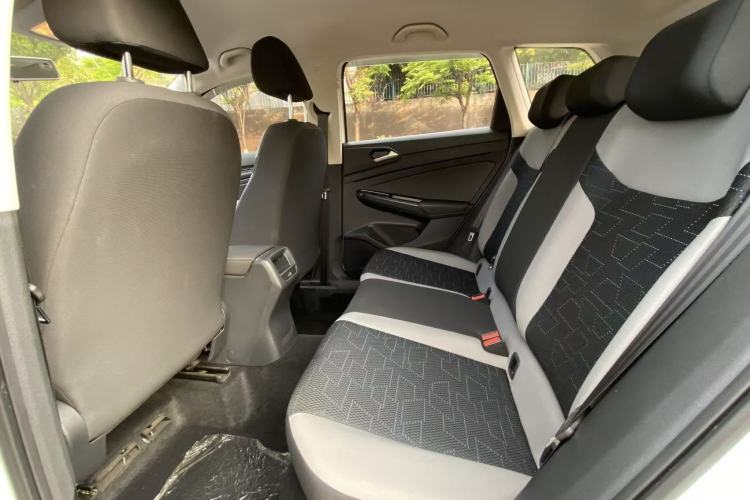 Used Jetta VS5 2021 280TSI Manual Entry-Level Trim Interior 8