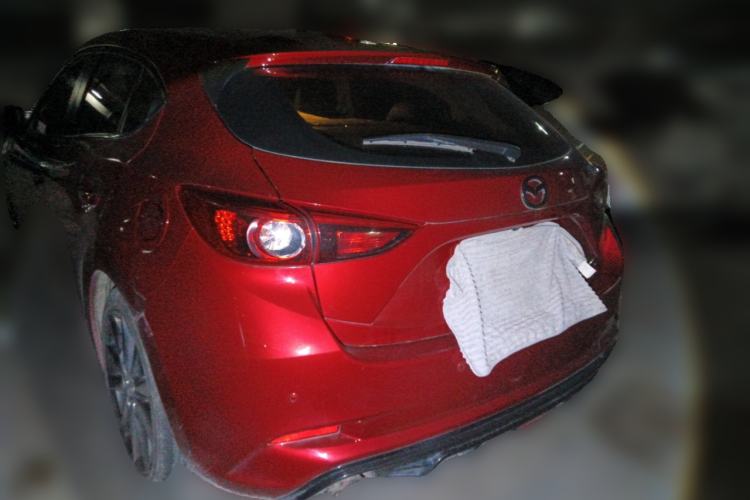 Used Mazda 3 Axela 2017 Hatchback 2.0L Automatic Sport Model China V Emission Standard Rear Left 45 Deg