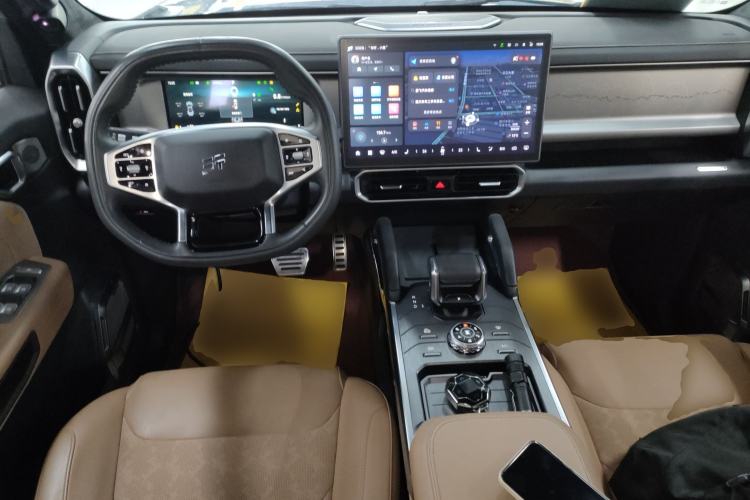 Used JETOUR Traveler 2023 2.0T All-Wheel Drive CrossPRO+