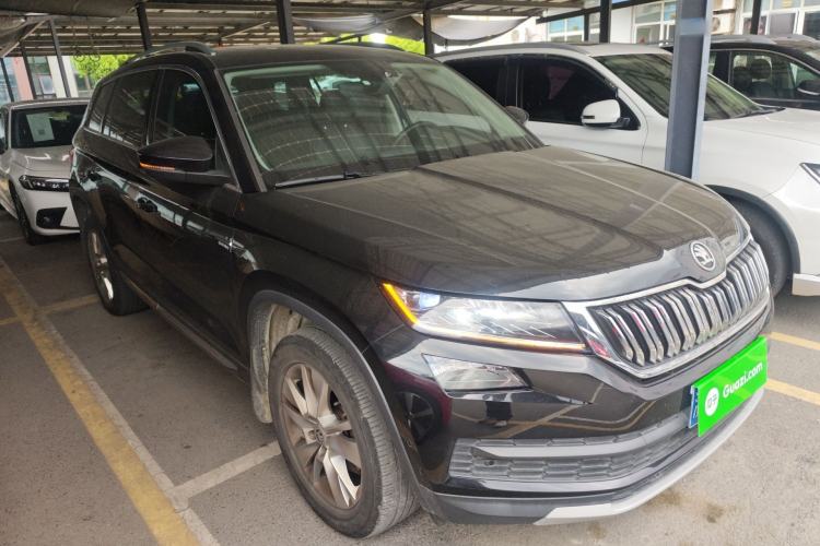 Used Skoda Kodiaq 2019 Facelifted TSI330 5-Seater Two-Wheel-Drive Luxury Enjoyment Edition China VI Standard Front Right 45 Deg