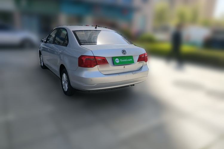 Used Volkswagen Jetta 2013 1.4L Manual Fashion Model