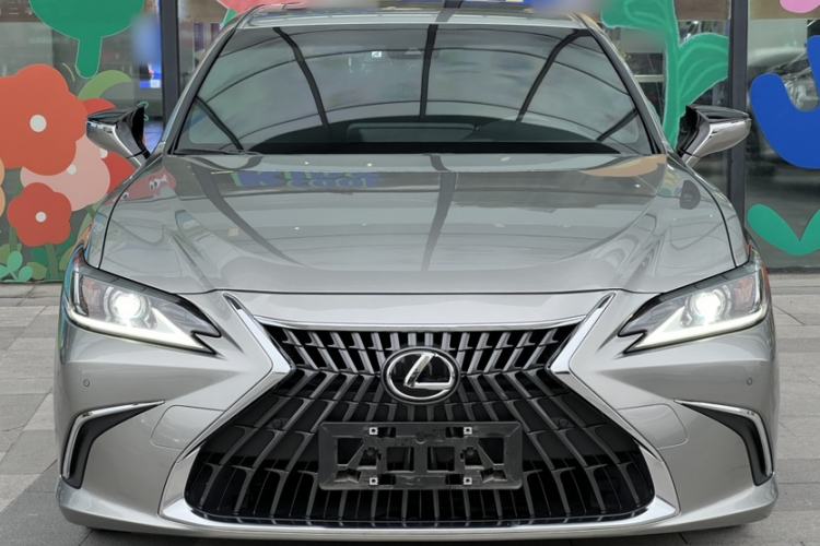Used Lexus ES 2022 200 Excellence Edition