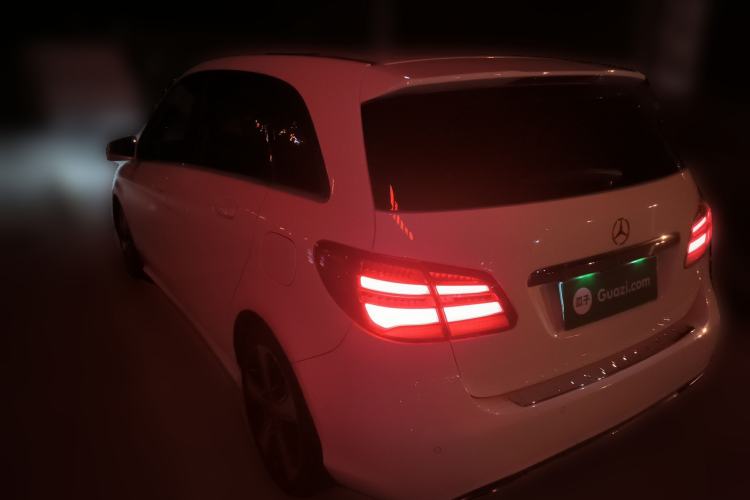 Used Mercedes-Benz B-Class 2017 B 200 Fashion Model
