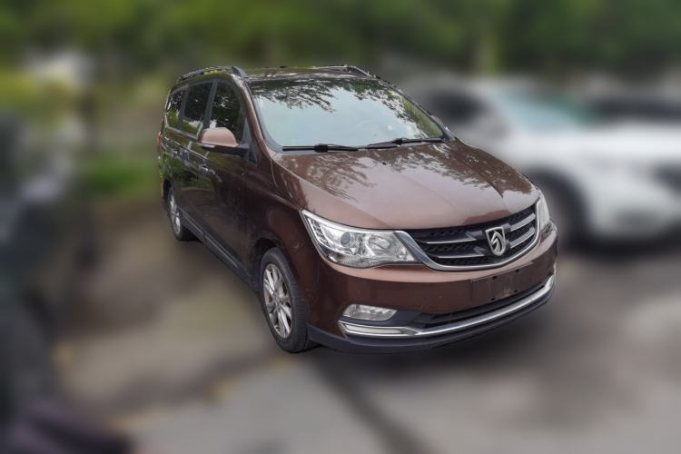 Used Baojun 730 2016 1.5L Manual Comfort Version 7 Seats China V Emission Standard Front Right 45 Deg