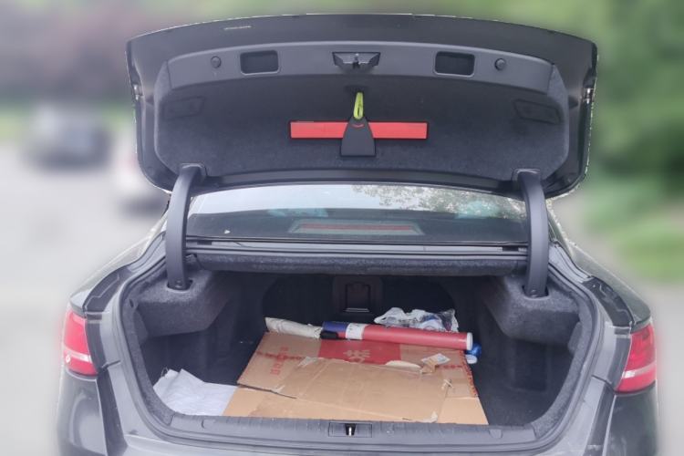 Used Geely Auto Emgrand GT 2017 1.8T Luxury Model Trunk