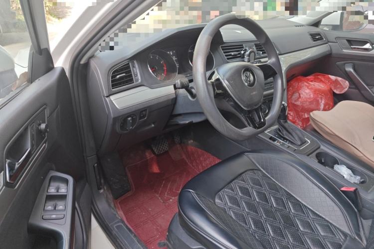 Used Volkswagen Lamando 2017 230TSI DSG Fashion Edition
