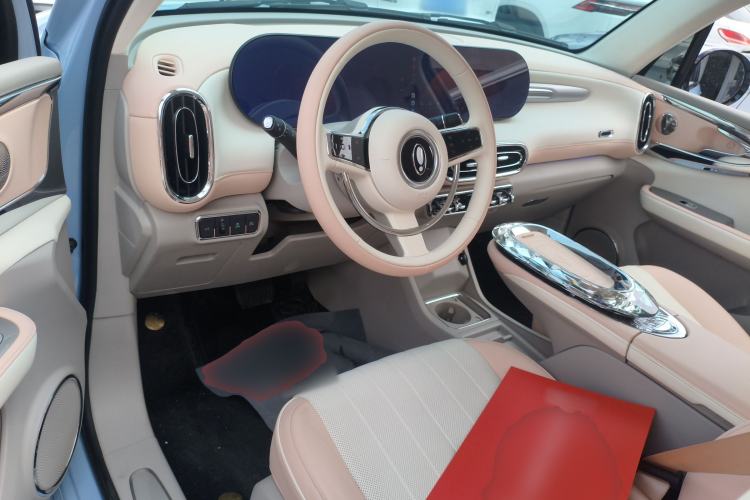 Used ORA Ballet Cat 2022 500 km Swan Lake Edition Center Console