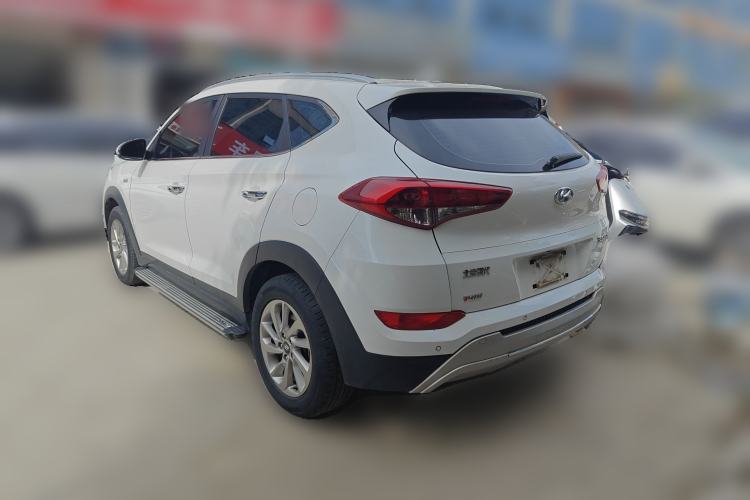 Used Hyundai Tucson 2015 1.6T Dual-Clutch Two-Wheel-Drive Smart Model Rear Left 45 Deg