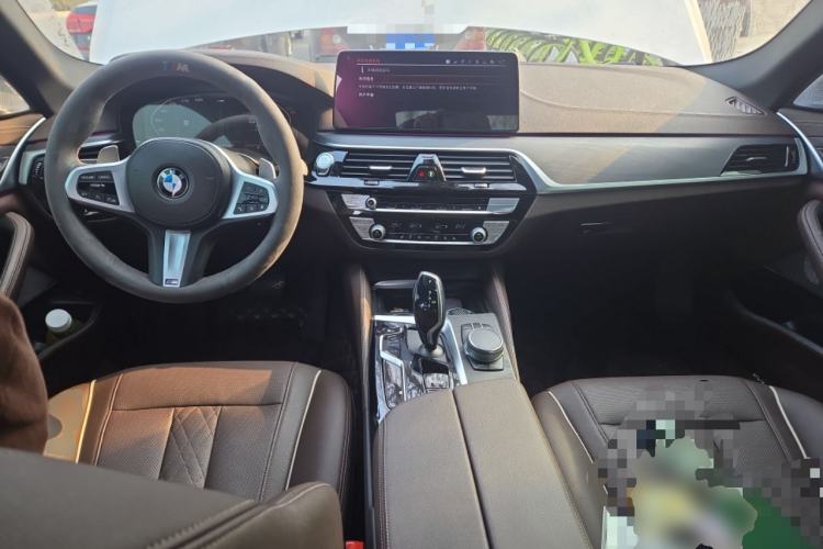 Used BMW 5 Series 2021 530Li Leading Model M Sport Package