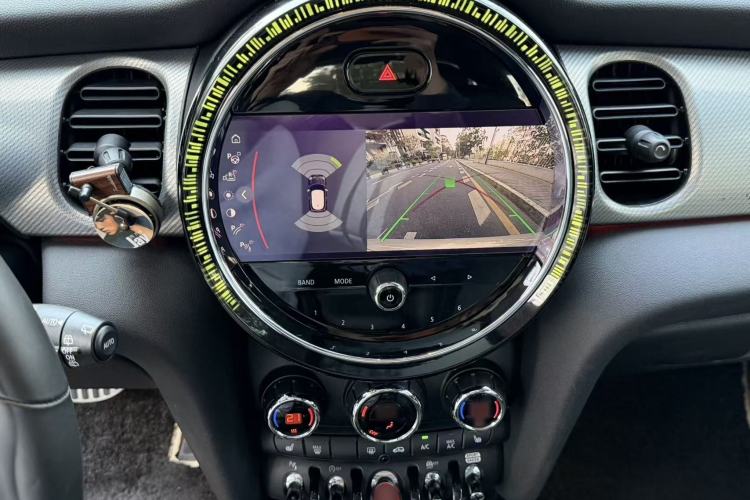 Used MINI MINI 2022 2.0T COOPER S Artist