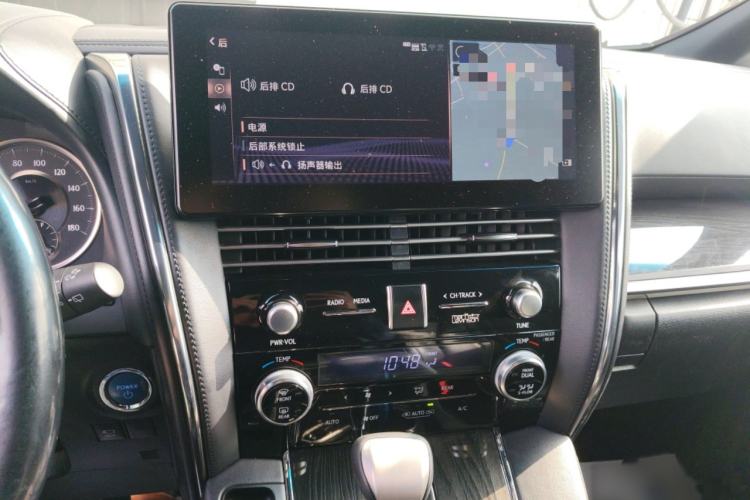 Used Lexus LM 2020 300h Four-Seat Grand Edition Audio And AC Panel