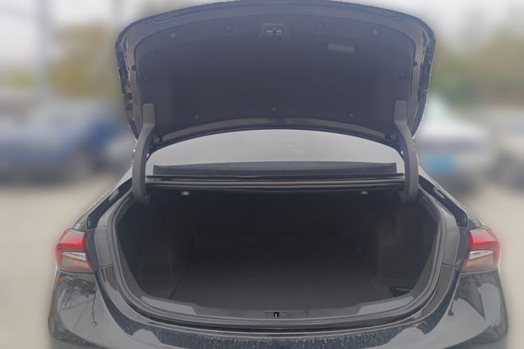 Used Buick LaCrosse 2022 652T Luxury Version
