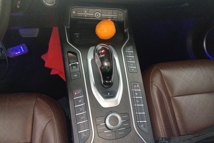 Used Wey VV6 2020 2.0T Four-Wheel Drive Zhiyu+