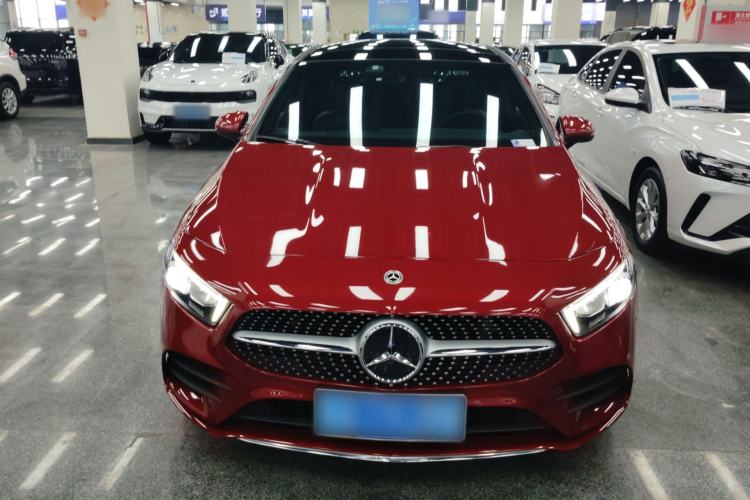 Used Mercedes-Benz A-Class 2022 Restyled A 200 L Sport Sedan Fashion Version Front