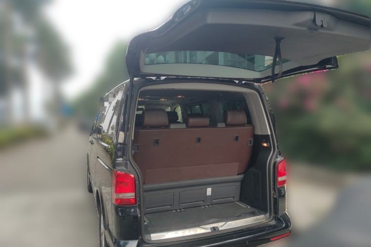 Used Volkswagen Multivan 2012 2.0 TSI Two-Wheel-Drive Luxury Edition
