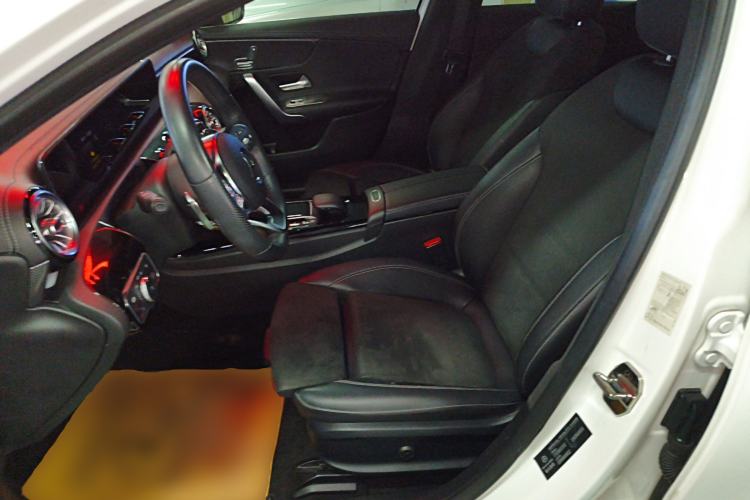 Used Mercedes-Benz A-Class 2021 A 200 L Sport Sedan Fashion Model
