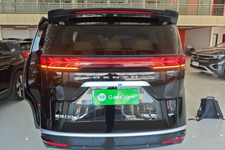Used Denza D9 2024 DM-i 1050 Luxury Model Rear