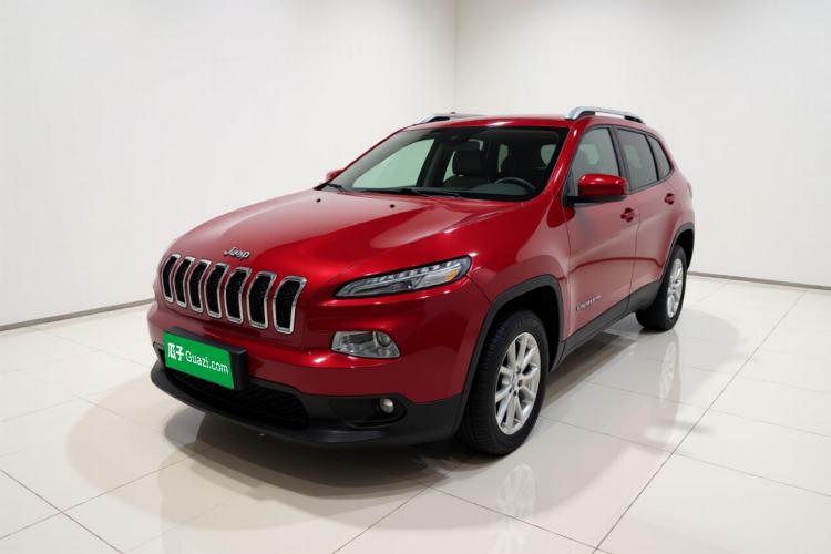 Used Jeep Cherokee 2014 2.4L Urban Edition Guazi used car, China used car export, Used car for sale, Used  cars, Cheapest cars for sale