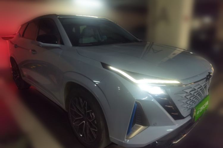 Used CHANGAN OSHAN Z6 New Energy 2022 Blue Whale iDD 150KM Flagship PLUS Exterior 2