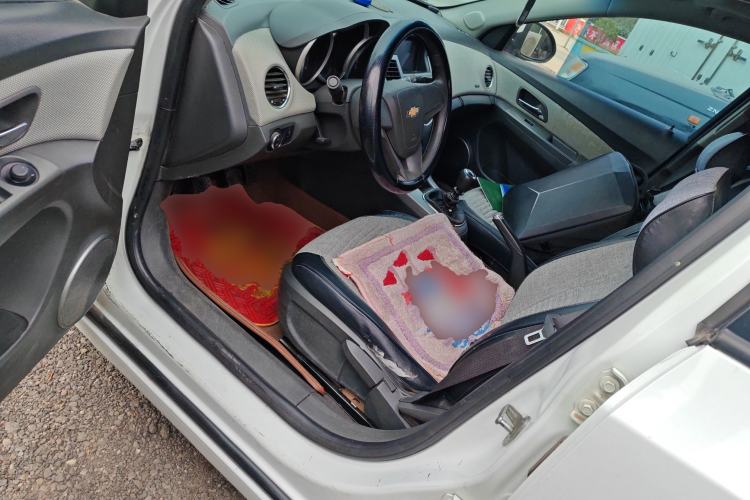 Used Chevrolet Cruze 2013 1.6L SE MT
