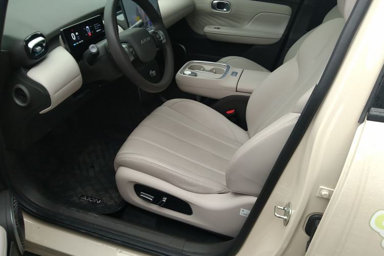 Used AION UT 2025 420 Prestige Edition