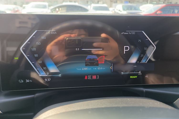 Used BMW i3 2023 eDrive 40 L Midnight Edition
