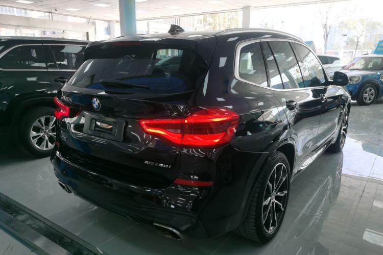 Used BMW X3 2020 xDrive30i Luxury Model with M Sport Package
