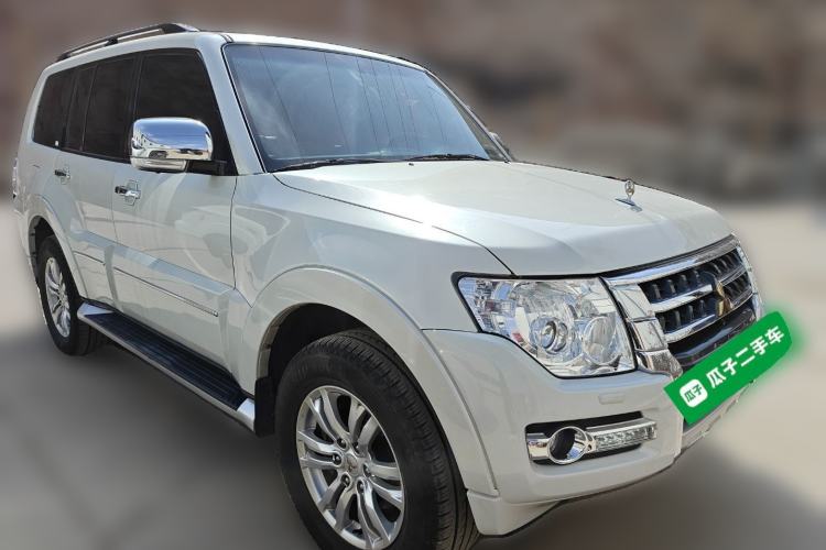 Used Mitsubishi Pajero 2019 V97 3.8L 5-Door GLS Middle East Edition