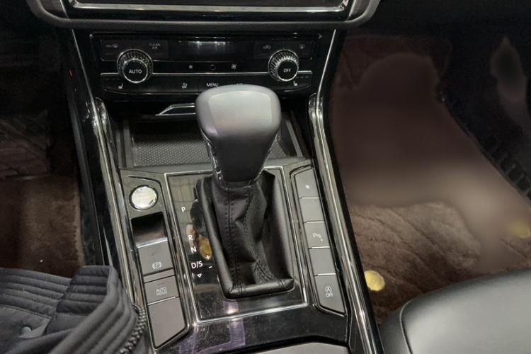 Used Volkswagen Phideon 2018 Revised Version 380TSI Two-Wheel Drive Business Edition