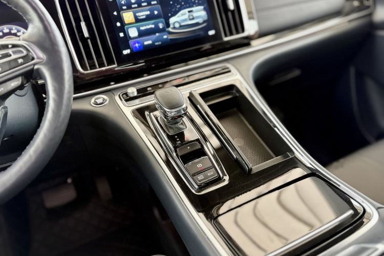 Used GAC Trumpchi M8 2023 Lingxiu Series 390T Ultimate Edition Interior 9