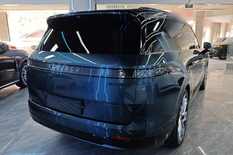 Used Lynk & Co 900 2025 2.0T Ultra Rear Right 45 Deg